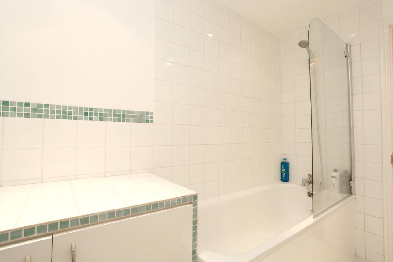 Fabulous East Finchley Apartment Лондон Екстериор снимка