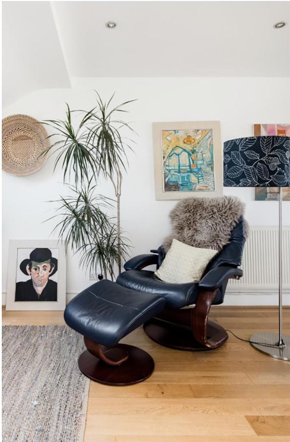 Fabulous East Finchley Apartment Лондон Екстериор снимка